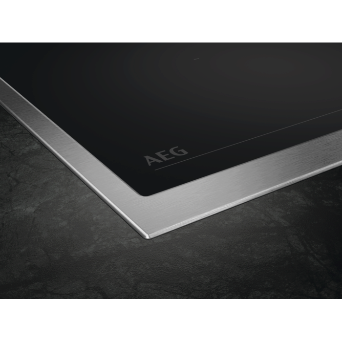 AEG - Placa de indução - TN64IA00XB