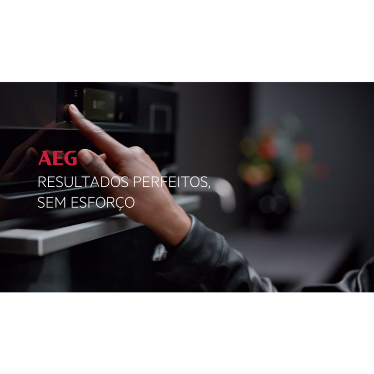Forno AEG Serie 9000 Steam Pro - Multifunzione A Vapore Con Wi-Fi, Nero
