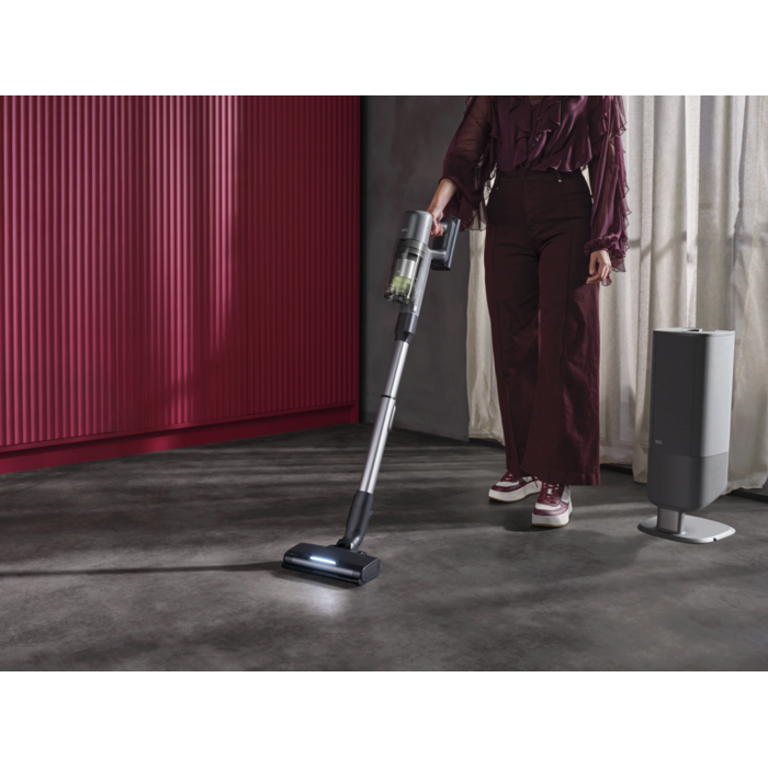 Cordless cleaning performance that defies expectations.