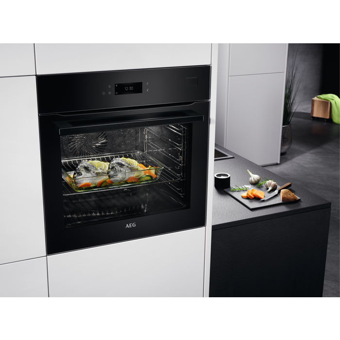 AEG - Forno - BSE782380B