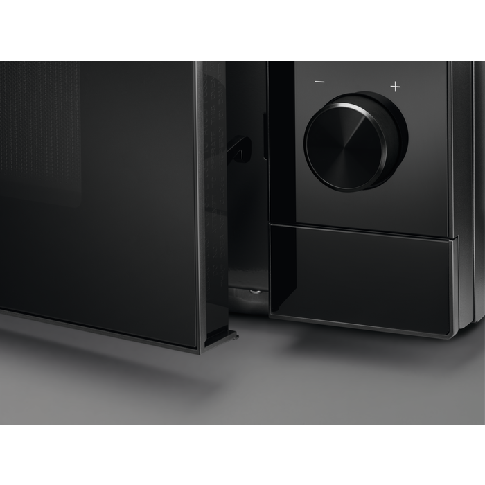 AEG - Forno Micro-ondas - MFB295DB
