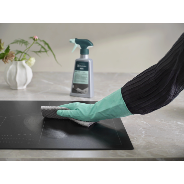 Dedicated cleaning and care for hobs.