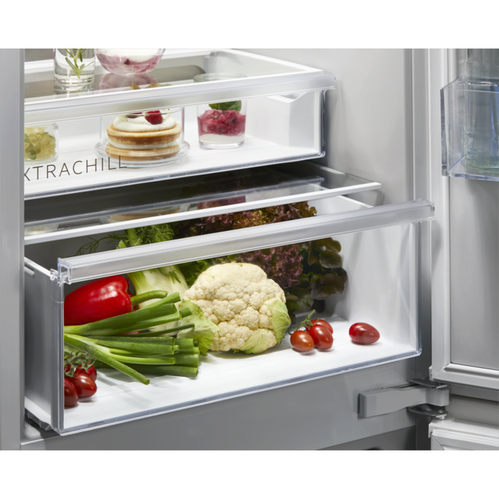AEG - Combinado de integrar - TC6MS19FES