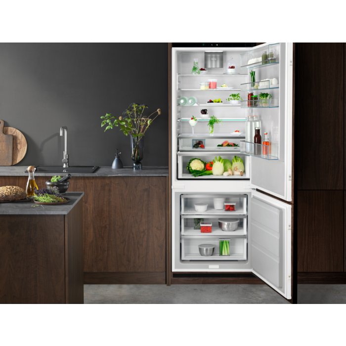 AEG - Combinado de integrar - NSC7P751ES