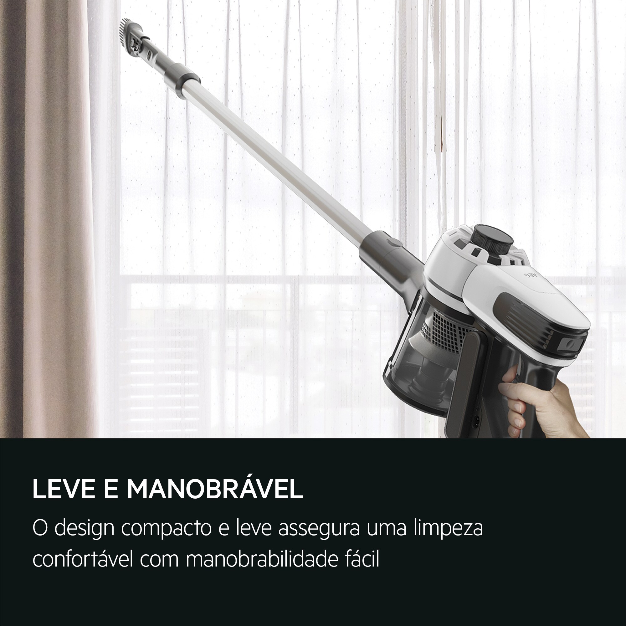 AEG - Aspirador vertical sem fio - AP31CB18IW