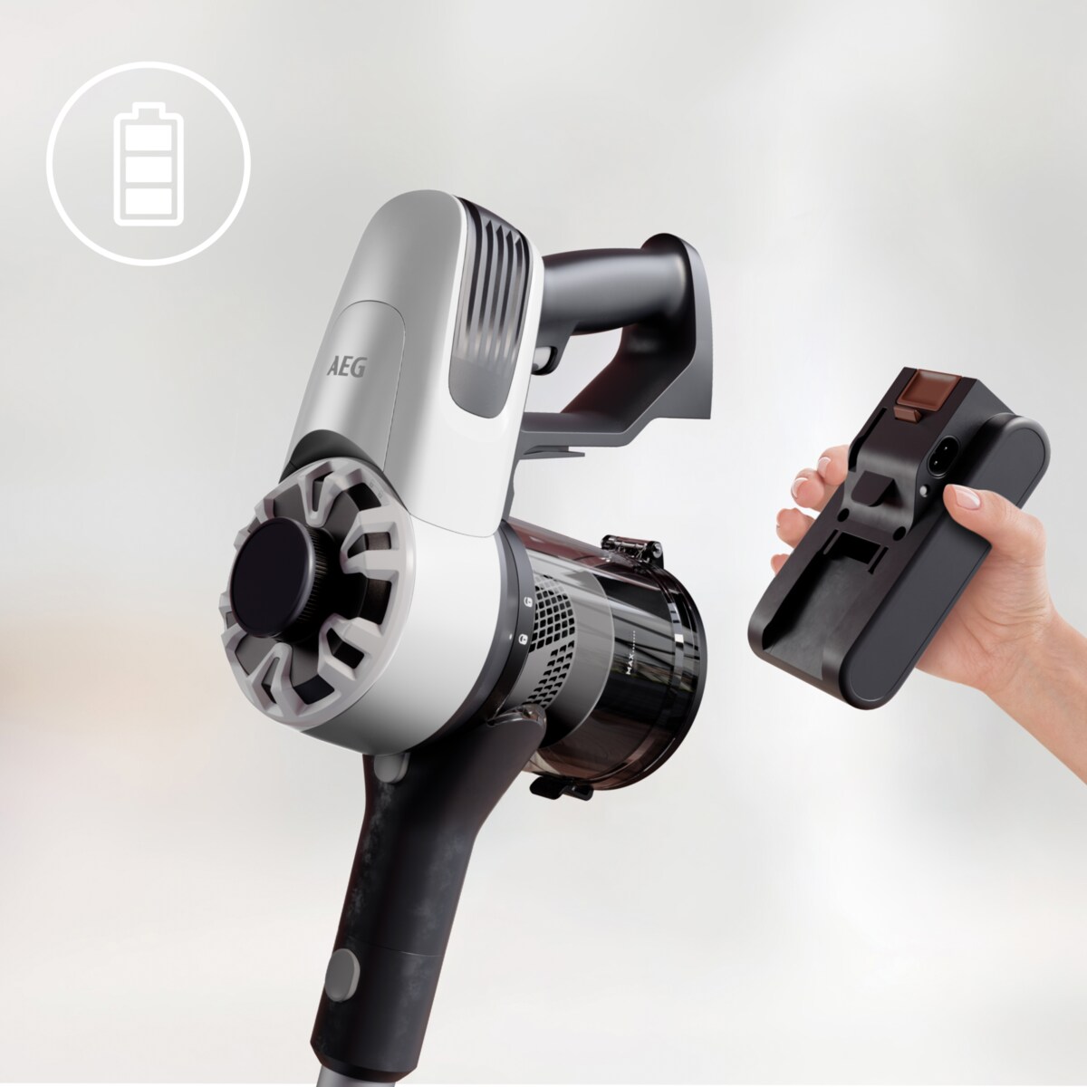 AEG - Aspirador vertical sem fio - AP31CB18IW