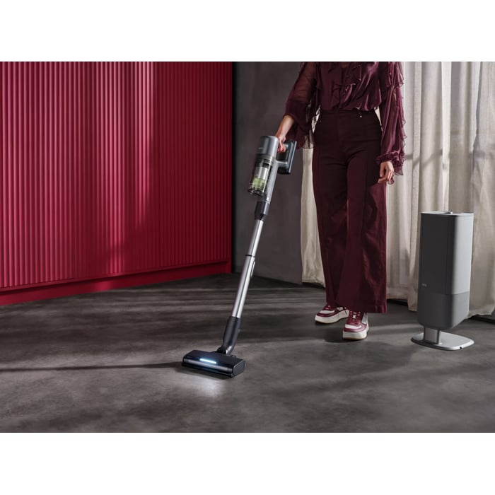 Cordless cleaning performance that defies expectations.