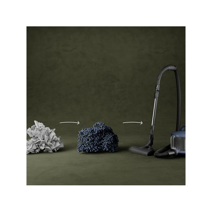 Vacuum cleaner and main nozzle made with up to 50% recycled plastic for a more sustainable choice.