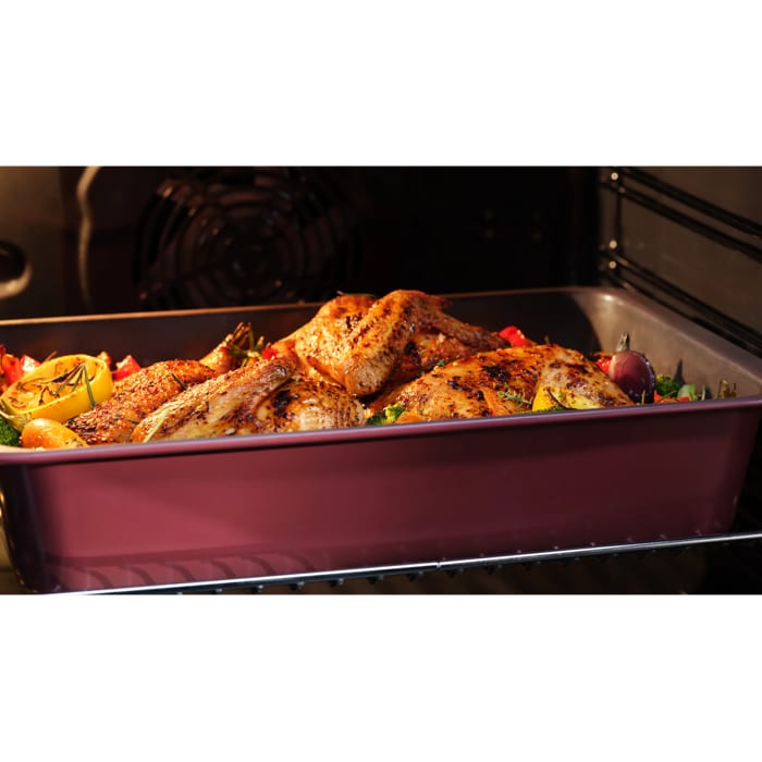 Built to handle high-heat baking and roasting