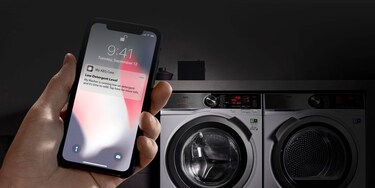 Consultando a App «My AEG Care» no telemóvel
